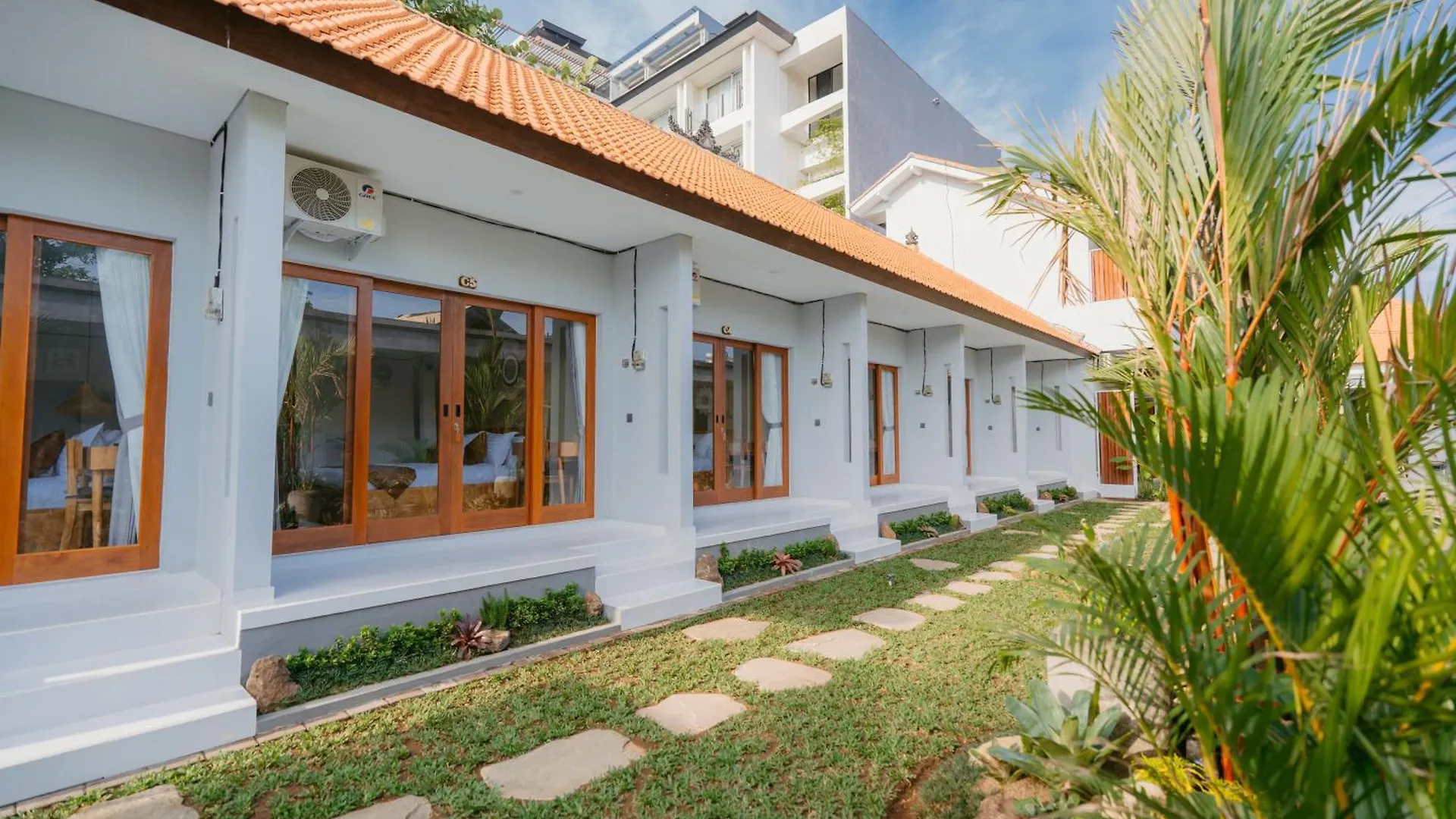 Pondok Puspa Sumekar Seminyak  Indonesia