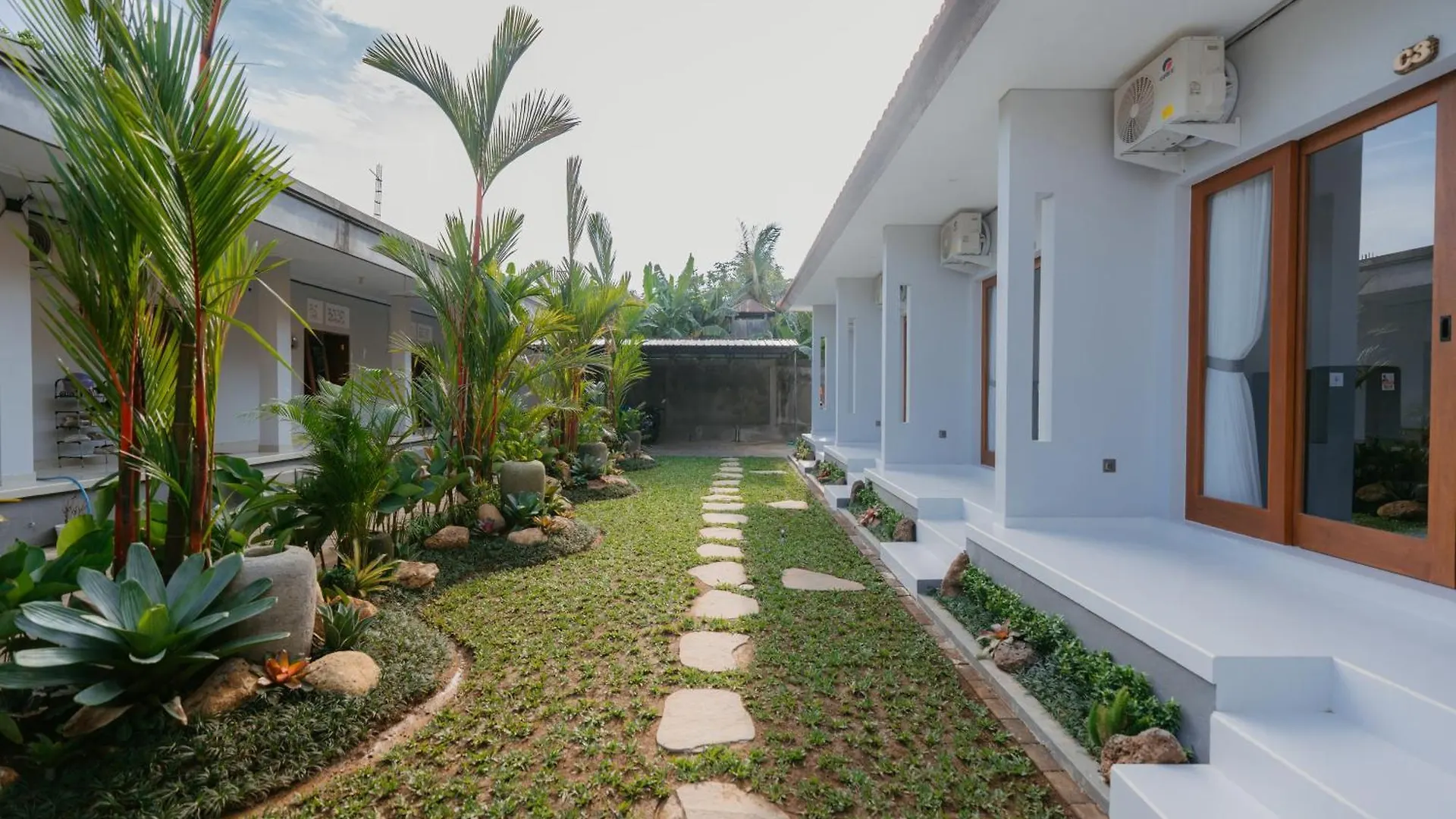 Pondok Puspa Sumekar Seminyak  Guest house Seminyak (Bali)